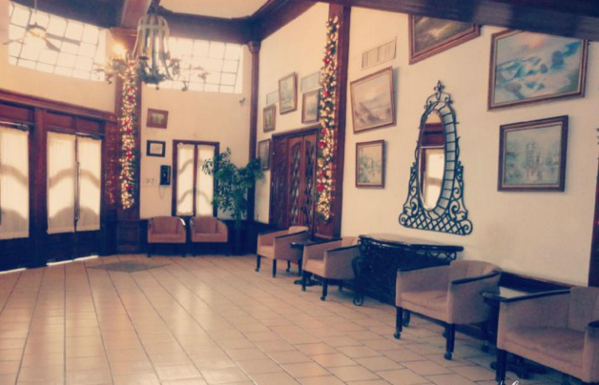 Fundador Hotel Monterrey Buitenkant foto